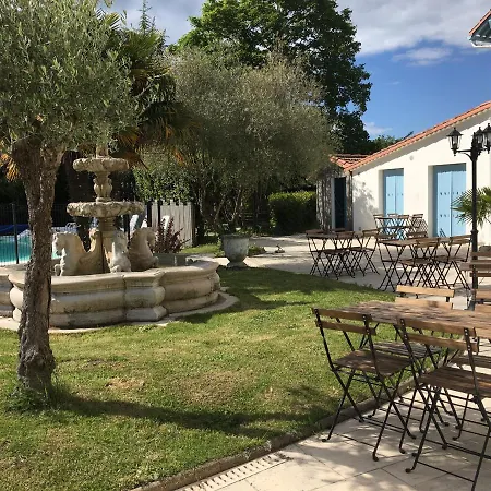 Les De L'alvertonne 3*