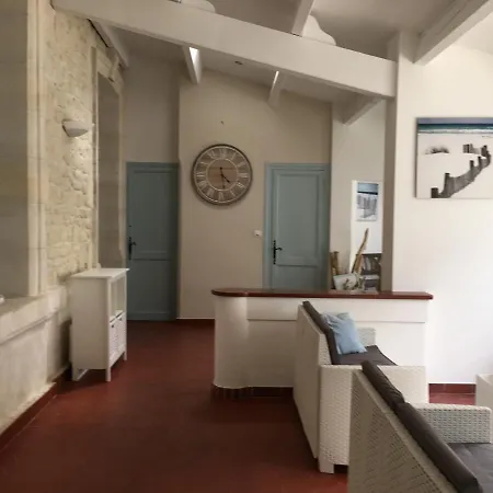Aparthotel Les De L'alvertonne 3*