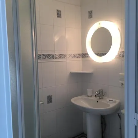 Les De L'alvertonne Aparthotel