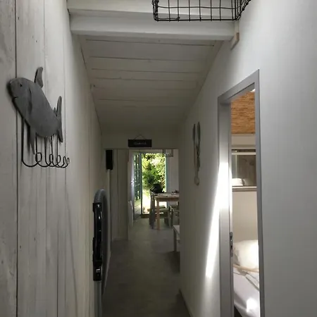 Les De L'alvertonne 3*