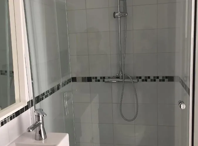 Les De L'alvertonne 3*